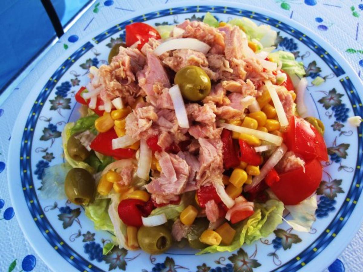 Großer bunter Salat mit Thunfisch ... - Rezept - Bild Nr. 5