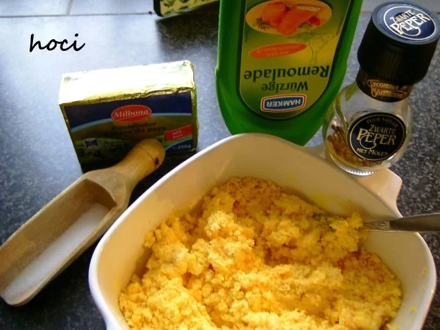 Rezept: Eier mit cremiger Füllung Bild Nr. 2 Eier mit cremiger Füllung - Rezept - Bild Nr. 2