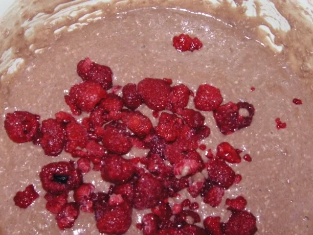 Rezept: dunkle Kokos-Himbeer-Muffins Bild Nr. 3 dunkle Kokos-Himbeer-Muffins - Rezept - Bild Nr. 3