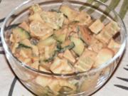Maultaschen-Gurken-Salat mit Joghurt-Tomaten-Dressing - Rezept