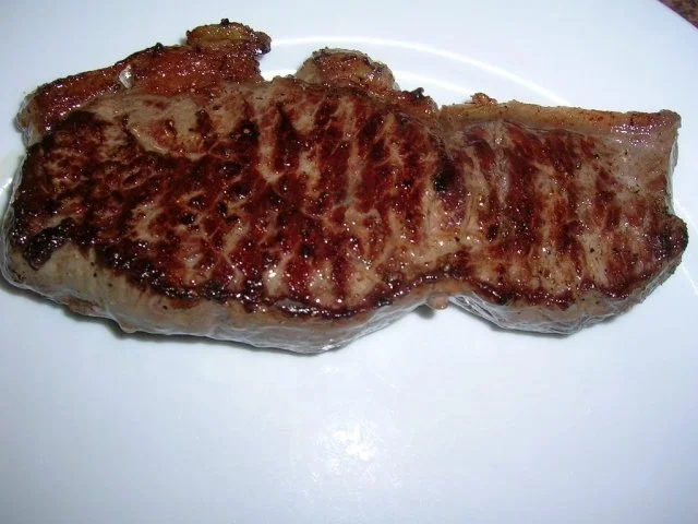 Rezept: Rumpsteak mit Zwiebeln und Bratkartoffeln - der Klassiker schlechthin - Bild Nr. 4 Rumpsteak mit Zwiebeln und Bratkartoffeln - der Klassiker schlechthin - - Rezept - Bild Nr. 4