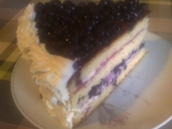 Rezept: Heidelbeer-Sahne-Torte Bild Nr. 5 Heidelbeer-Sahne-Torte - Rezept - Bild Nr. 5