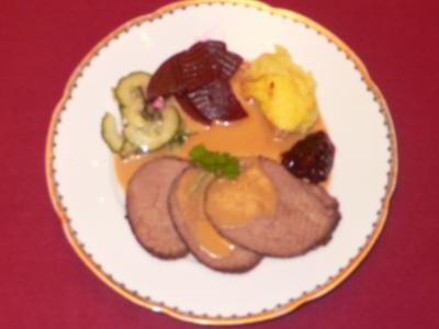 Elchbraten mit Preiselbeeren und Kartoffelmus in Sahnesoße - Rezept - Bild Nr. 9