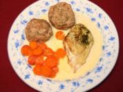 Gefüllte Perlhuhnbrüstchen in Weißwein-Sahne-Soße - Rezept