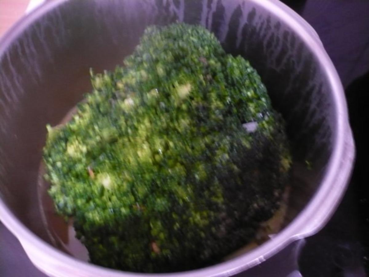 Broccoli im Ganzen - Rezept - Bild Nr. 5