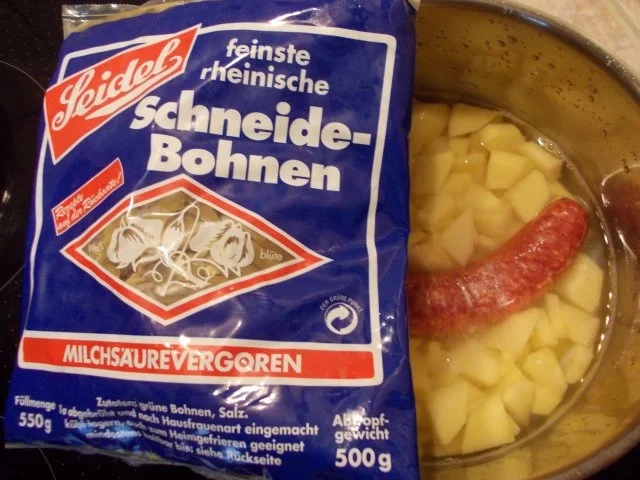 Rezept: RHEINISCHE BUTTERMILCHSUPPE Bild Nr. 2 RHEINISCHE BUTTERMILCHSUPPE - Rezept - Bild Nr. 2