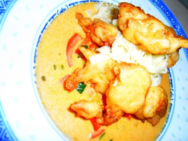 Rezept: ✰ Knusprig frittiertes Hühnchen ✰ mit feuriger Kokos-Sauce Bild Nr. 2 ✰ Knusprig frittiertes Hühnchen ✰ mit feuriger Kokos-Sauce - Rezept - Bild Nr. 2