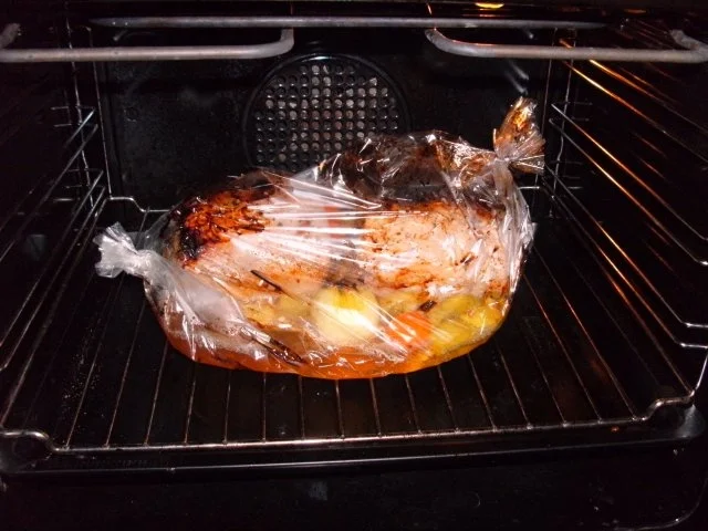 Schweinebraten mit Kartoffelknödeln - Rezept - Bild Nr. 4