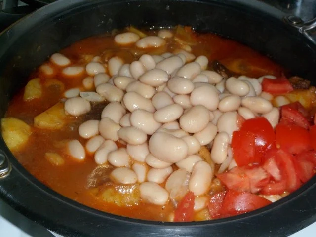 Rezept: Eintopf mit Rind, Bohnen und Kartoffeln Bild Nr. 17 Eintopf mit Rind, Bohnen und Kartoffeln - Rezept - Bild Nr. 17