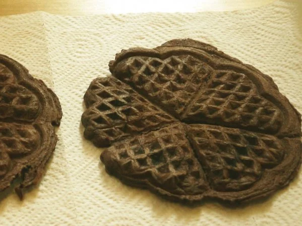 Schoko-Waffeln mit Tonkabohne - Rezept - Bild Nr. 6