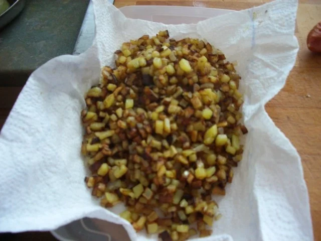 Kartoffelcremesuppe mit Bratkartoffelwürfelchen - Rezept - Bild Nr. 8