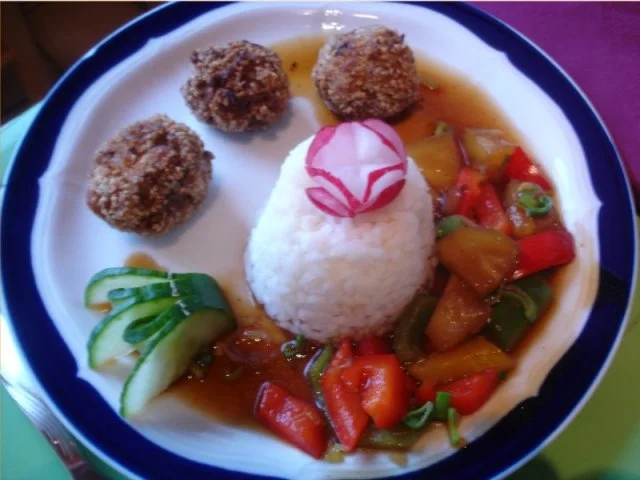 Fleischbällchen mit gemahlenen Mandeln und Gemüse süß-sauer - Rezept - Bild Nr. 30