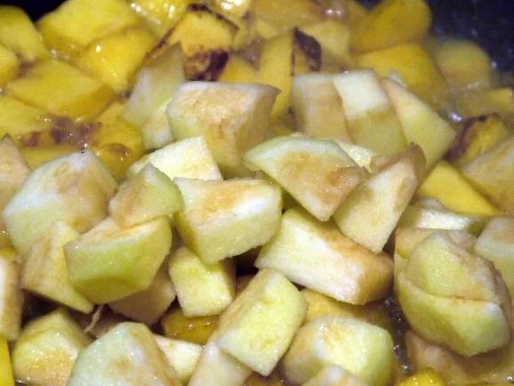 Scharfe Hähnchenbrust mit karamellisierter Mango - Rezept - Bild Nr. 6