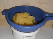 Rührkuchen mit Ananas mit Zuckerguss und Bunte Streusel - Rezept