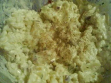 Rezept: Süß saurer Kartoffelsalat mit Schnitzel Wiener Art Bild Nr. 6 Süß saurer Kartoffelsalat mit Schnitzel Wiener Art - Rezept - Bild Nr. 6