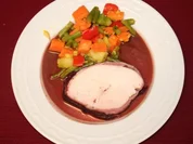 Rezept: Putenbraten mit Yataklete Kilkil auf Orangen-Cranberry-Soße Putenbraten mit Yataklete Kilkil auf Orangen-Cranberry-Soße - Rezept