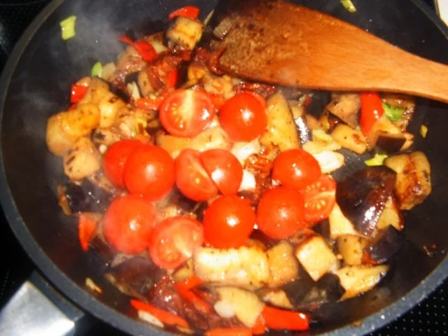 Rezept: Aubergingemüse Bild Nr. 6 Aubergingemüse - Rezept - Bild Nr. 6