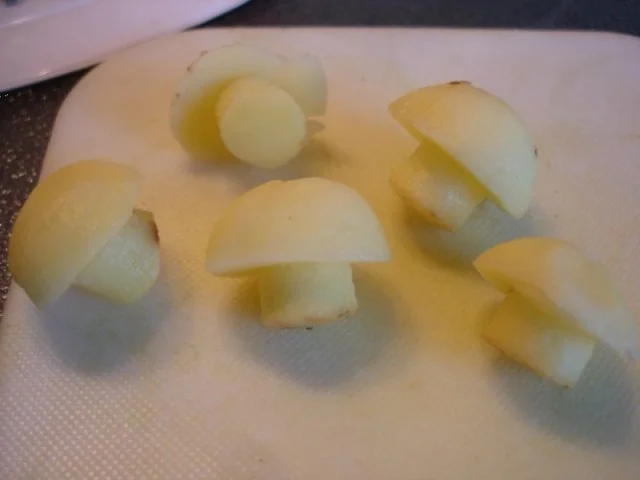 Kleine “Champignon”- Kartoffeln - Rezept - Bild Nr. 9