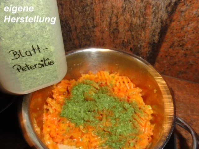 Rezept: Fleisch: HACKFLEISCH - RÖLLCHEN Bild Nr. 9 Fleisch: HACKFLEISCH - RÖLLCHEN - Rezept - Bild Nr. 9