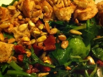 Gegrillter Butternut Kürbis mit Spinatsalat und gerösteten Sonnenblumenkernen - Rezept - Bild Nr. 3