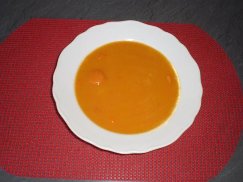 Karottensuppe mit Karotten und Kartoffeln - Rezept mit Bild - kochbar.de