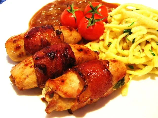 Rezept: Schweine-Röllchen aus meiner Versuchsküche ... Bild Nr. 10 Schweine-Röllchen aus meiner Versuchsküche ... - Rezept - Bild Nr. 10