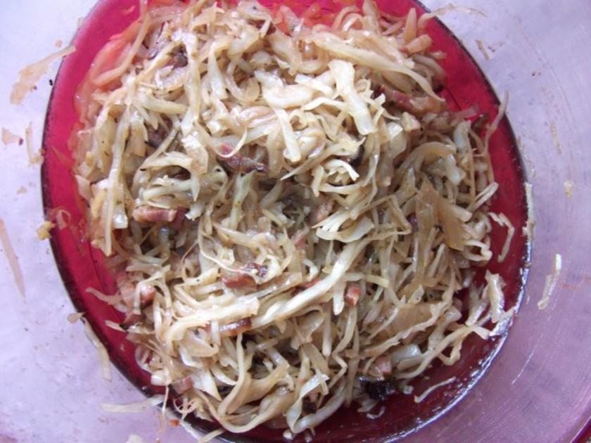 Geschmorter Weißkohlsalat Dieter´s Art - einfach - von Villenbach1