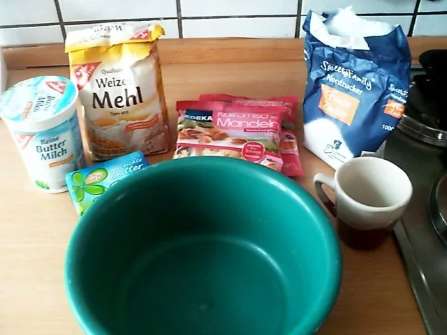 Mandelbuttermilchkuchen - Rezept - Bild Nr. 4