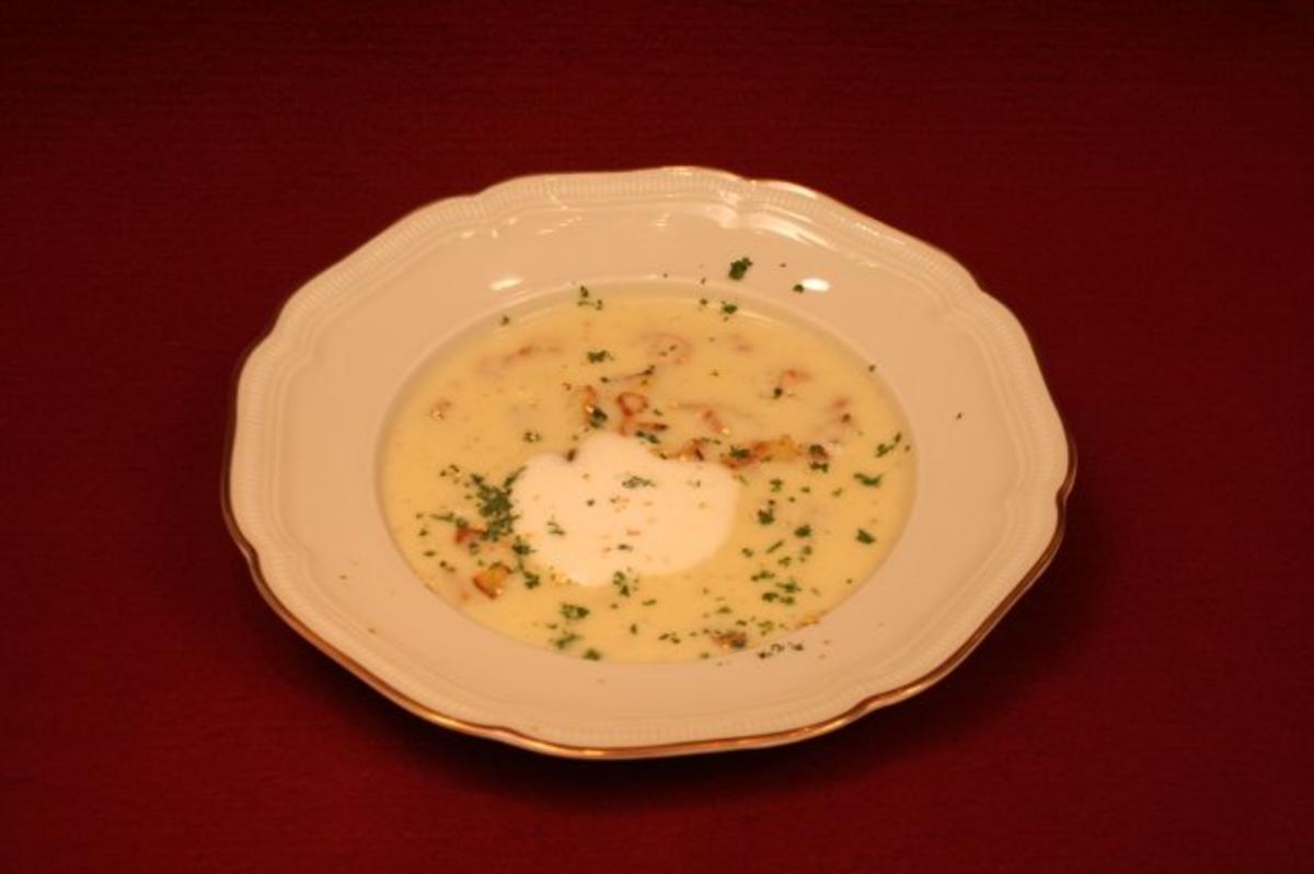 Kartoffelcremesuppe mit Krabben - Rezept - kochbar.de