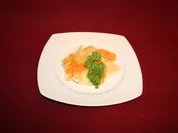 Garnelen-Chili-Ravioli mit Hummersoße - Rezept