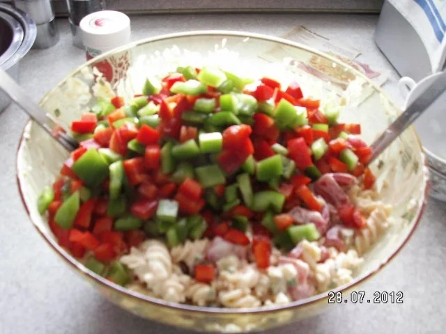 Nudelsalat einmal etwas schärfer - Rezept - Bild Nr. 8