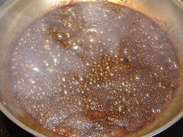 Rezept: Steak mit scharfer Orangen-Soja-Sauce Bild Nr. 3 Steak mit scharfer Orangen-Soja-Sauce - Rezept - Bild Nr. 3