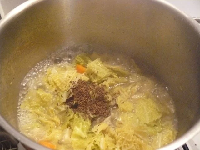 Rezept: Wirsingkohleintopf Bild Nr. 8 Wirsingkohleintopf - Rezept - Bild Nr. 8