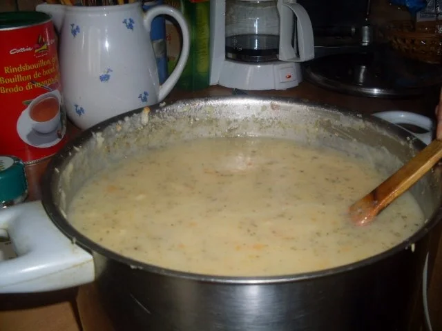 Rezept: BERNER KARTOFFELSUPPE Bild Nr. 8 BERNER KARTOFFELSUPPE - Rezept - Bild Nr. 8