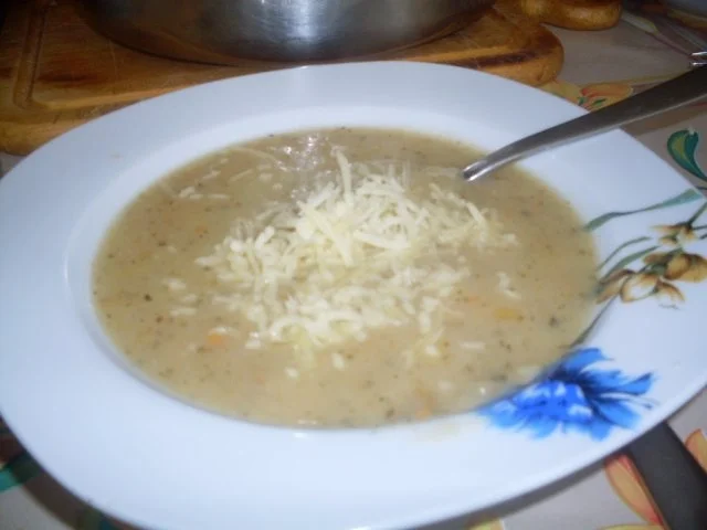 Rezept: BERNER KARTOFFELSUPPE Bild Nr. 10 BERNER KARTOFFELSUPPE - Rezept - Bild Nr. 10