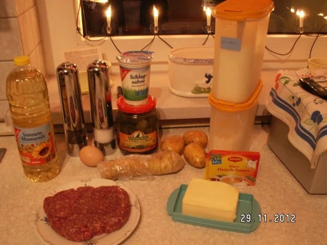 Hack/Kartoffel-Roulade m. Salzgurken - Rezept - Bild Nr. 2