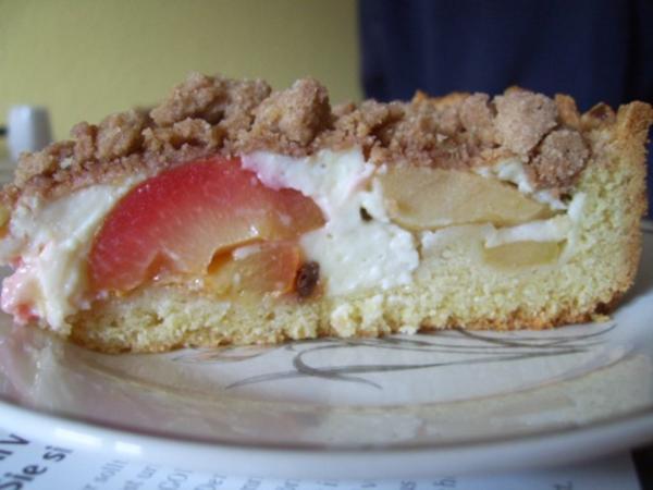 Apfel-Pflaumenkuchen mit Streuseln - Rezept - kochbar.de