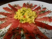 Thunfisch-Carpaccio an Mangotatar - Rezept
