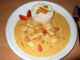 Rezept: Aisa Hähnchen an Bambussprossen-Kokosmichsauce Bild Nr. 2 Aisa Hähnchen an Bambussprossen-Kokosmichsauce - Rezept - Bild Nr. 2