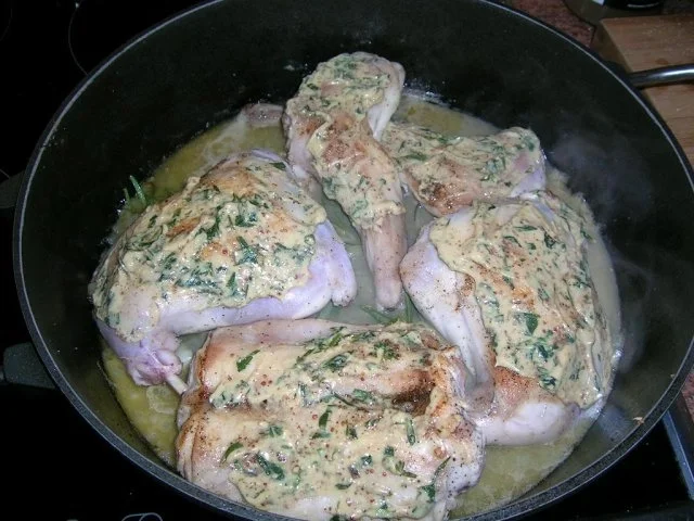 Kaninchen in Estragon-Senf-Sauce (einfach nur lecker die Sauce!) an Spitzkohlgemüse - Rezept - Bild Nr. 9