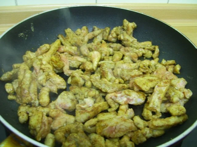 Rezept: Geschnetzeltes süß-sauer "Dianne" Bild Nr. 2 Geschnetzeltes süß-sauer "Dianne" - Rezept - Bild Nr. 2