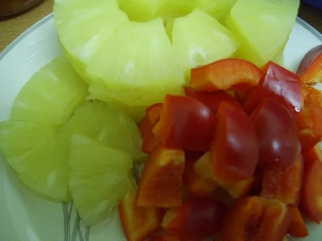 Rezept: Geschnetzeltes süß-sauer "Dianne" Bild Nr. 3 Geschnetzeltes süß-sauer "Dianne" - Rezept - Bild Nr. 3