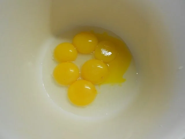 Rezept: Biskuitschnitten mit Schokokern Bild Nr. 6 Biskuitschnitten mit Schokokern - Rezept - Bild Nr. 6