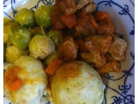 Gulasch Rosenkohl und Knödel - Rezept - Bild Nr. 15