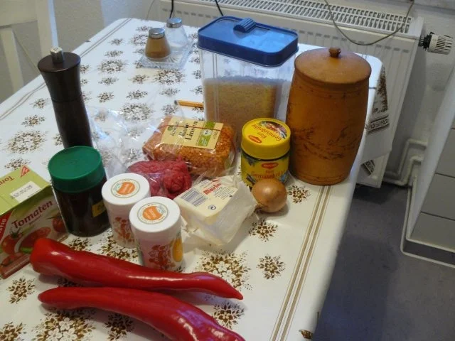 Rezept: Gefüllte Paprikaschoten arabisch mit Joghurt Bild Nr. 2 Gefüllte Paprikaschoten arabisch mit Joghurt - Rezept - Bild Nr. 2