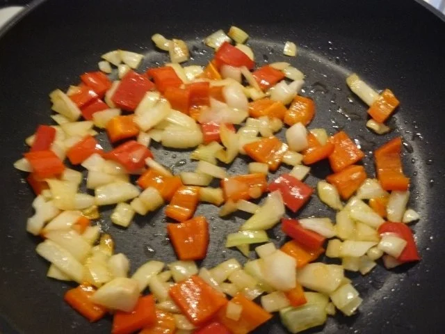 Rezept: Gefüllte Paprikaschoten arabisch mit Joghurt Bild Nr. 7 Gefüllte Paprikaschoten arabisch mit Joghurt - Rezept - Bild Nr. 7