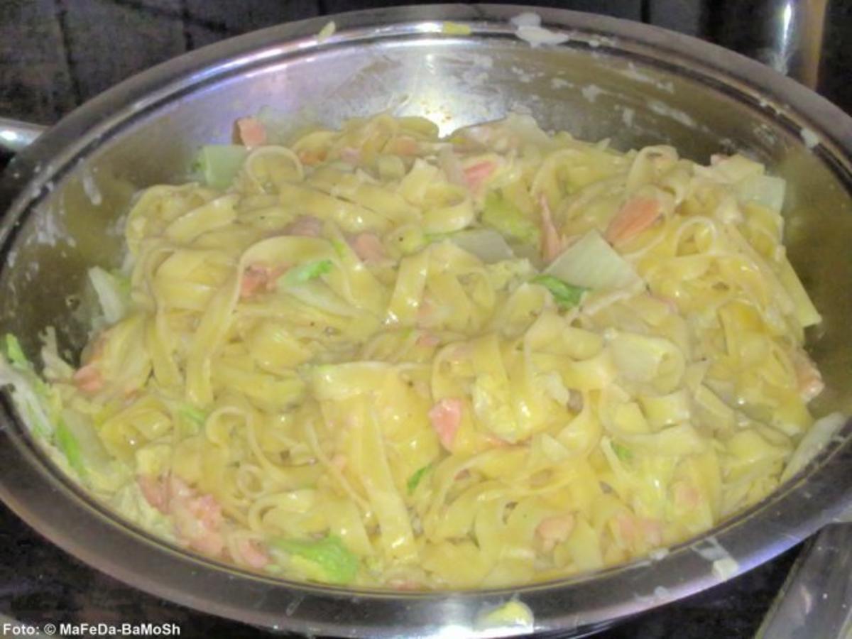 Lachs Auf Chinakohl Essen Ohne Kohlenhydrate