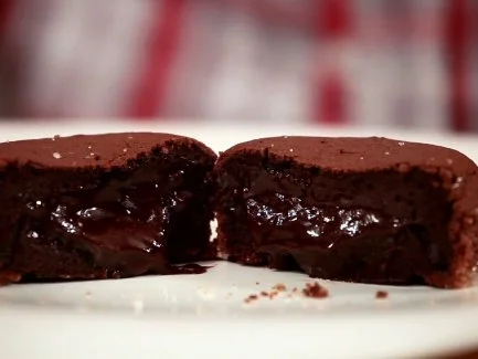 Rezept: Schokokuchen mit flüssigem Kern Bild Nr. 3 Schokokuchen mit flüssigem Kern - Rezept - Bild Nr. 3