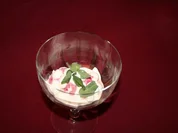 Eiskreation Vanille-Himbeere - Rezept