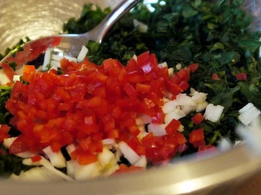 Rinderhackbällchen mit Chimichurri-Sauce - Rezept - Bild Nr. 3